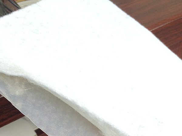 復(fù)合土工膜