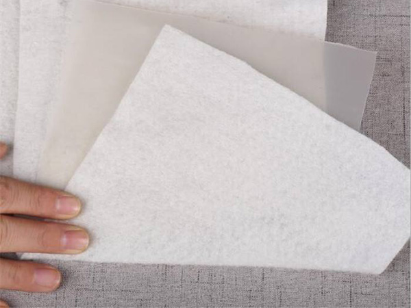 復(fù)合土工膜