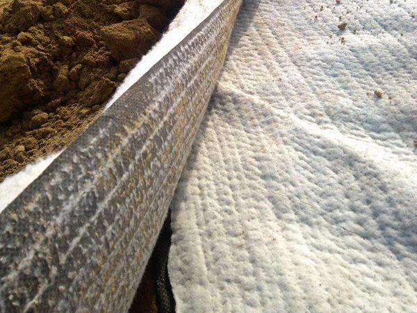 膨潤(rùn)土防水毯